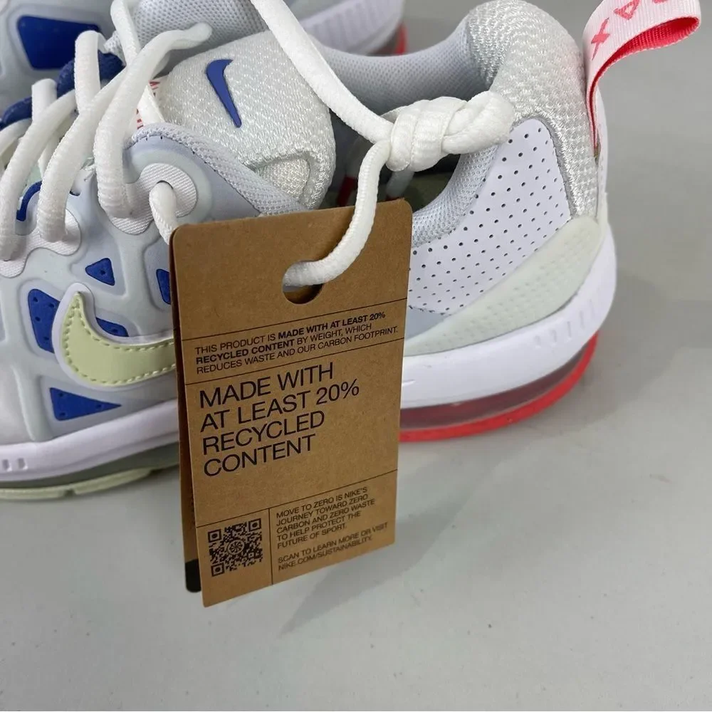 Nike Air Max Genome Sneakers White Blue DC4057-101 Women’s Size 8 NWT